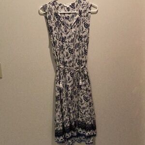 Beach lunch lounge small cream and blue dress